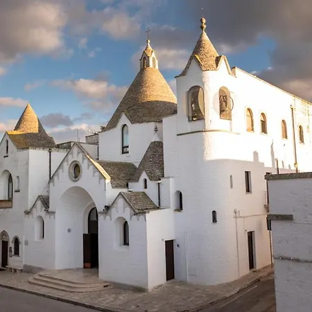 Dea Luxury Casa Vacanze- Zona Chiesa A Trullo - Holiday home *